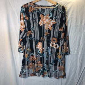 Chico's Size 2 Black White Striped Floral Knit Tee Shirt 3/4 Sleeve